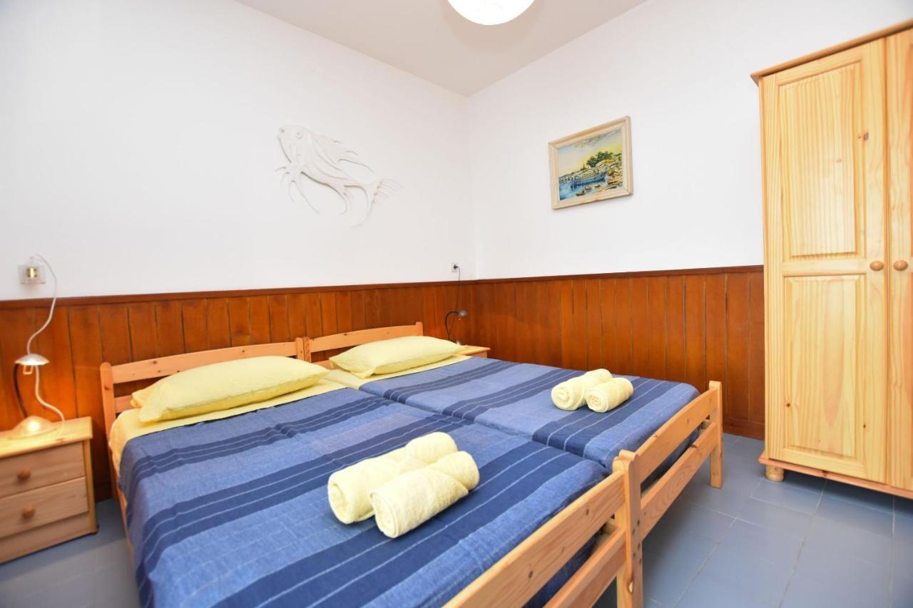 Apartments Ziva Primosten Ngoại thất bức ảnh